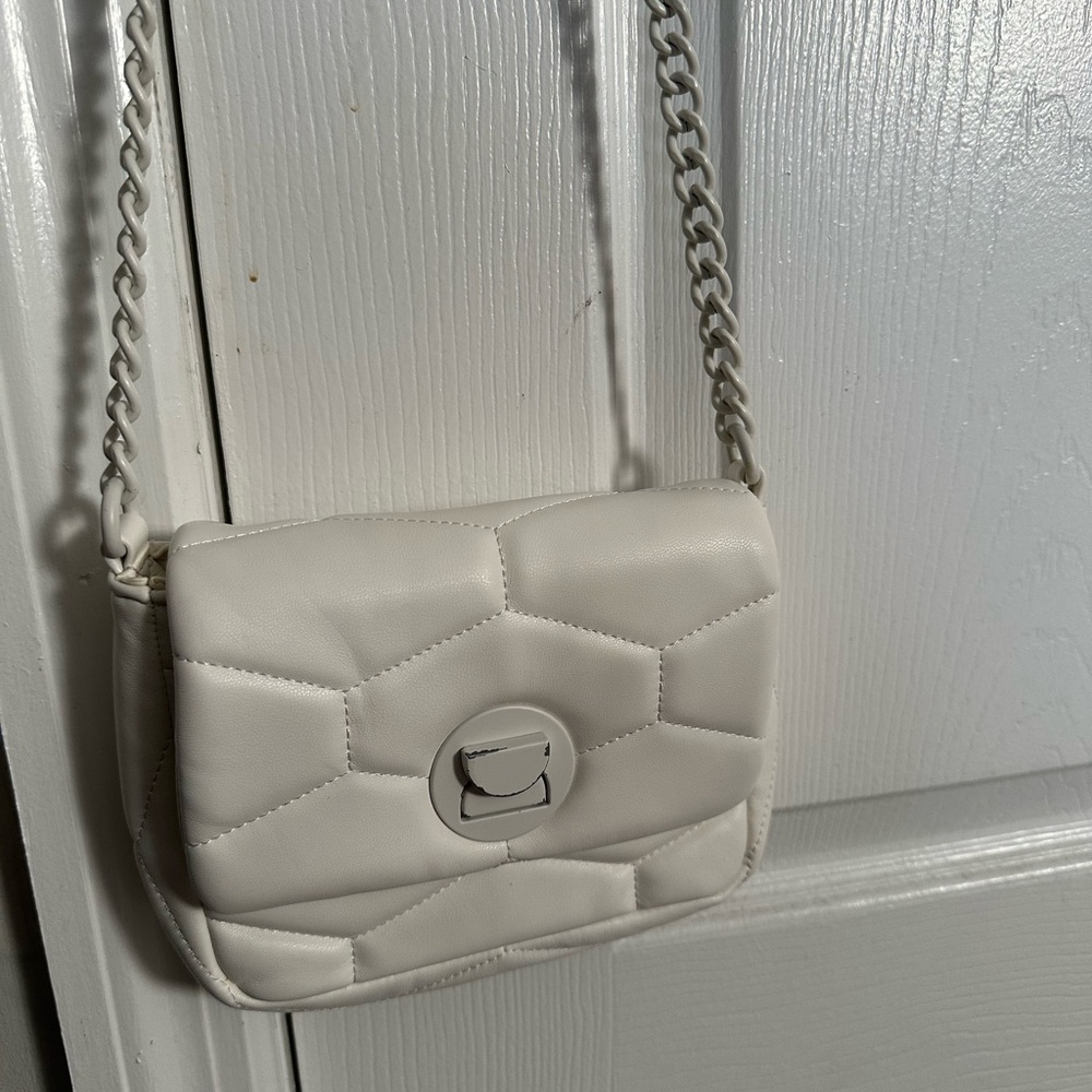 White crossbody bag